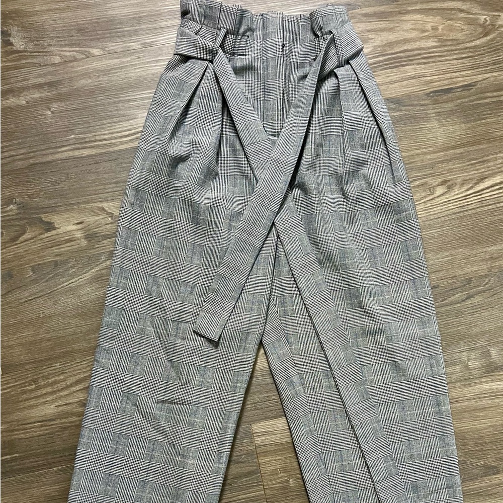 BCBGMAXAZRIA high waisted slacks